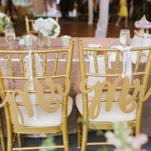 Mr and Mrs chair signs gold